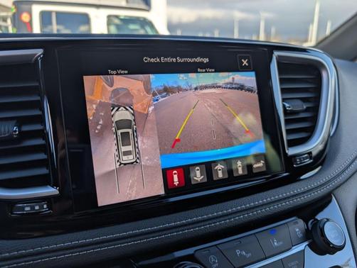 2026 Chrysler Pacifica Select AWD