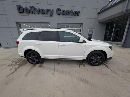 2020 Dodge Journey Crossroad