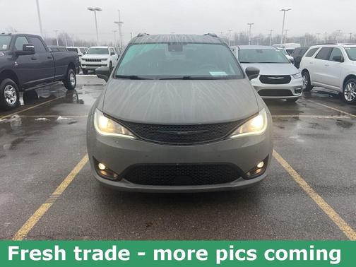 2020 Chrysler Pacifica Launch Edition