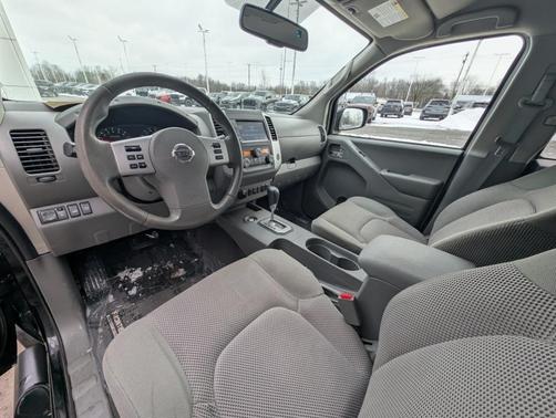 2021 Nissan Frontier SV