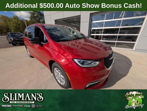 2026 Chrysler Pacifica Select