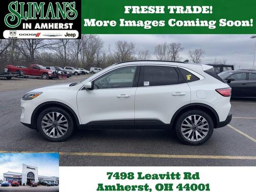 Star White 2022 Ford Escape Titanium Hybrid