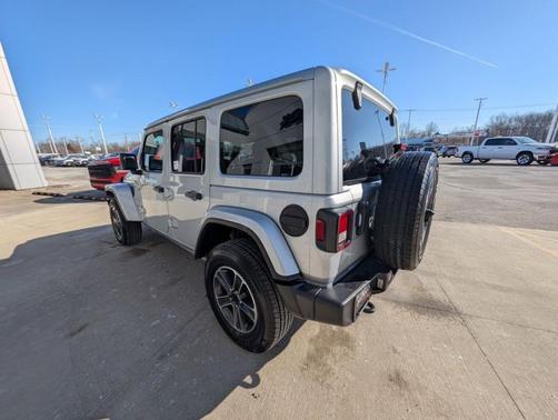 2023 Jeep Wrangler Sahara