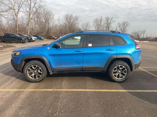 2021 Jeep Cherokee Trailhawk