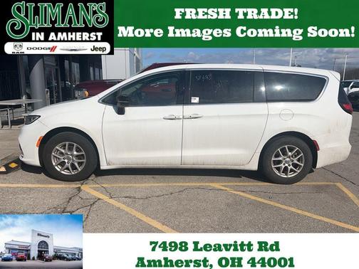 2024 Chrysler Pacifica Touring-L