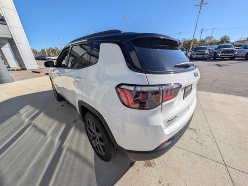 2026 Jeep Compass Limited Altitude