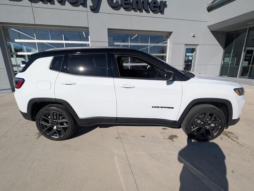 2026 Jeep Compass Limited Altitude