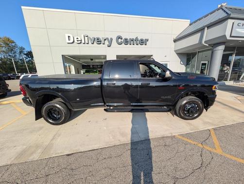 2021 RAM 3500 Laramie