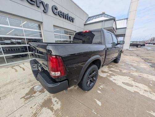 2024 RAM 1500 Classic SLT