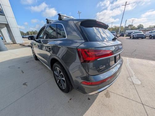 2023 Audi Q5 45 S line Premium Plus