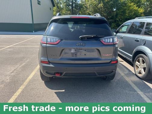 2020 Jeep Cherokee Trailhawk