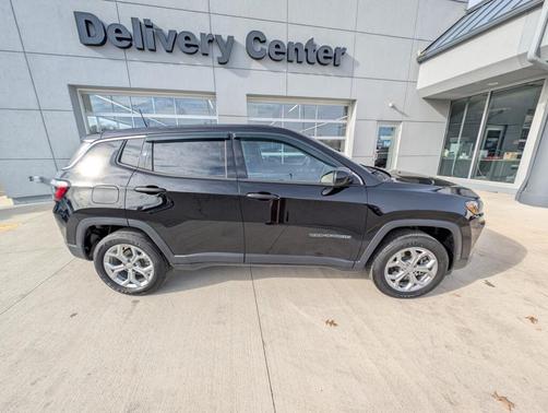 2024 Jeep Compass Sport