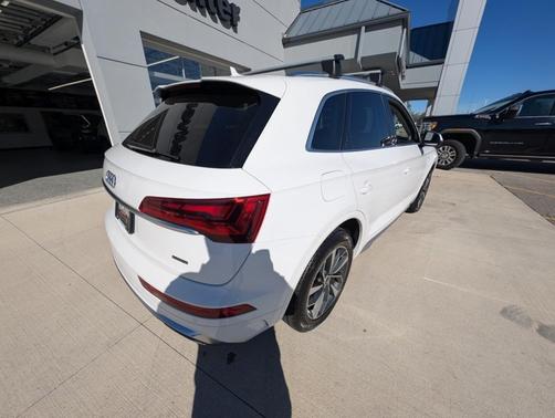 2023 Audi Q5 45 S line Premium Plus