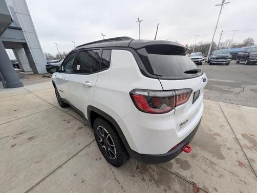 2026 Jeep Compass Trailhawk