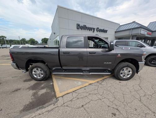 2025 RAM 3500 Big Horn