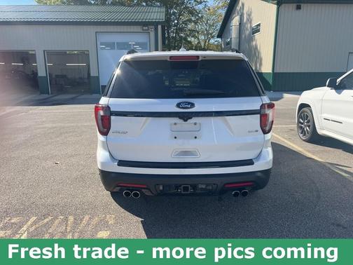 2018 Ford Explorer sport