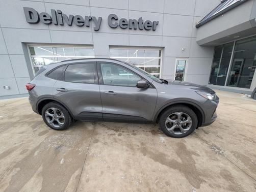 2025 Ford Escape ST-Line Select