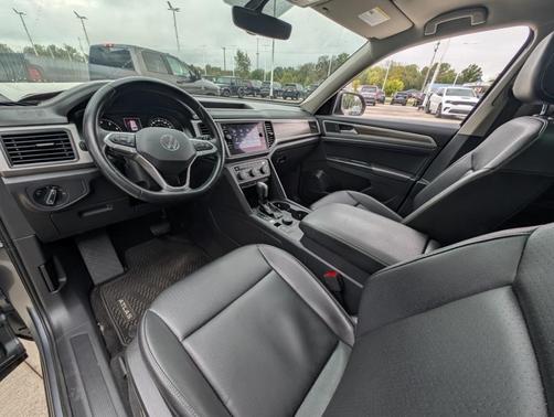 2021 Volkswagen Atlas 3.6 V6 SE w/ Technology