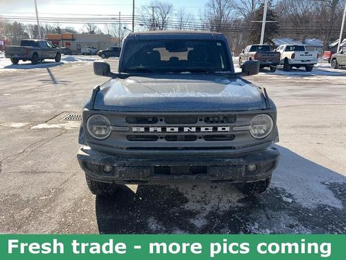 2023 Ford Bronco Base