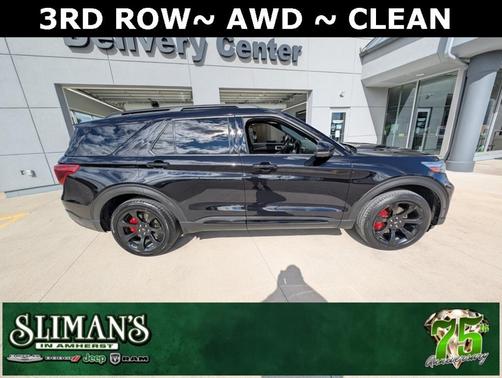 2022 Ford Explorer ST