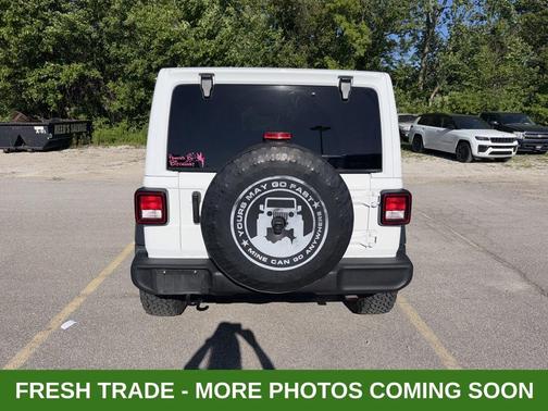 Bright White Clearcoat 2023 Jeep Wrangler Sport