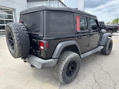 Black Clearcoat 2018 Jeep Wrangler Unlimited Sport