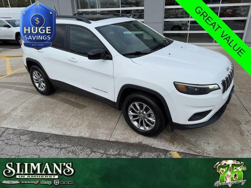 Bright White Clearcoat 2022 Jeep Cherokee Latitude Lux
