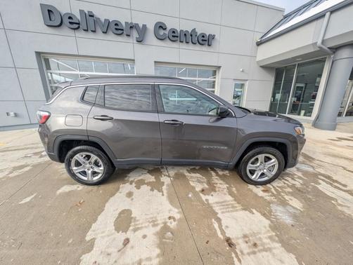 2024 Jeep Compass Latitude