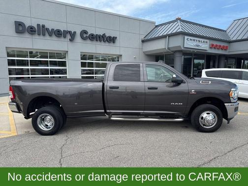 Granite Crystal Clearcoat Metallic 2020 RAM 3500 Tradesman