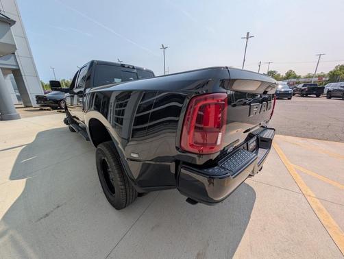2025 RAM 3500 Big Horn
