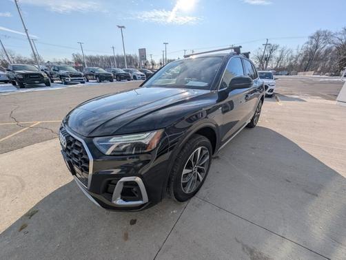 2023 Audi Q5 45 S line Premium Plus