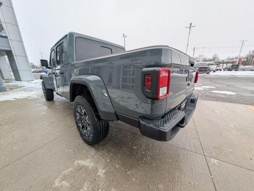 Anvil 2026 Jeep Gladiator Sport
