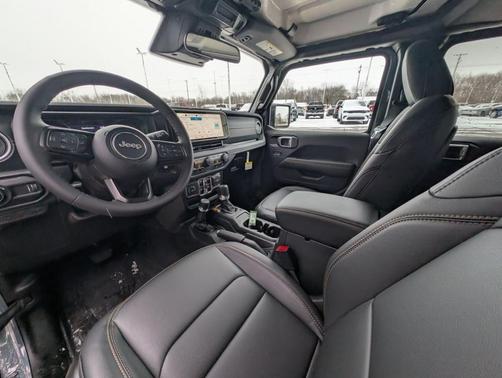 2026 Jeep Gladiator Sport