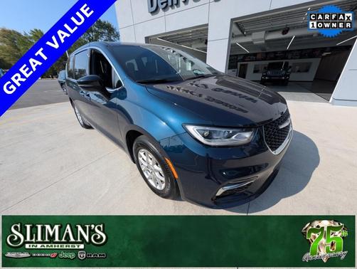 2025 Chrysler Pacifica Select