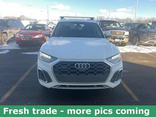 2023 Audi Q5 45 S line quattro Premium