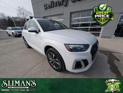 Ibis White 2023 Audi Q5 45 S line quattro Premium