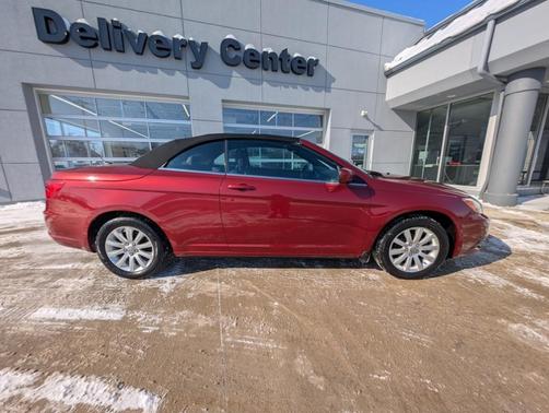 2013 Chrysler 200 Touring