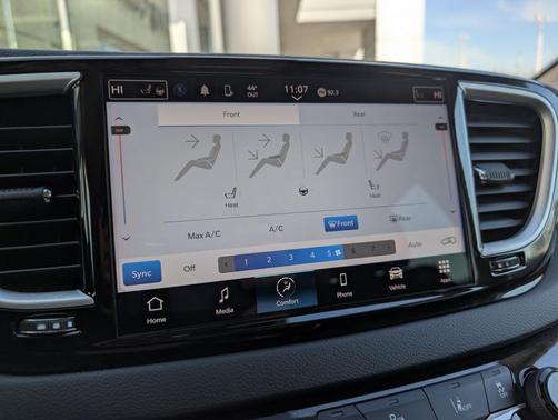 2024 Chrysler Pacifica Touring-L