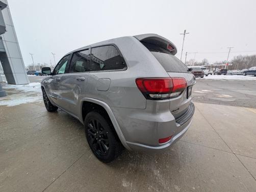 2021 Jeep Grand Cherokee Laredo X