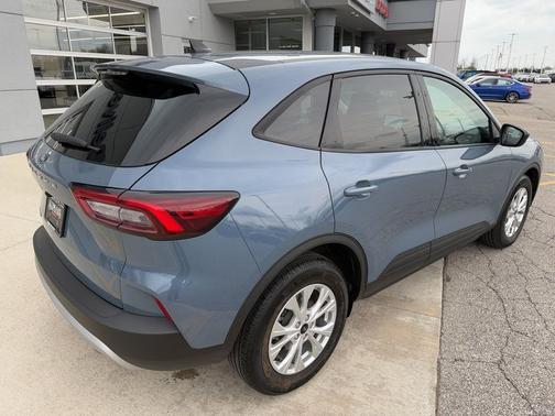 Vapor Blue 2025 Ford Escape Active