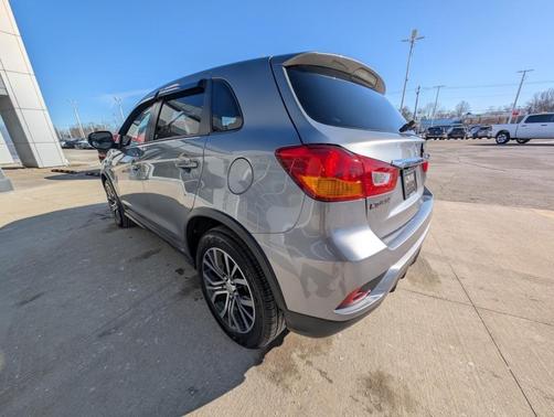 2018 Mitsubishi Outlander Sport SE