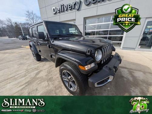 Black Clearcoat 2023 Jeep Wrangler Sahara