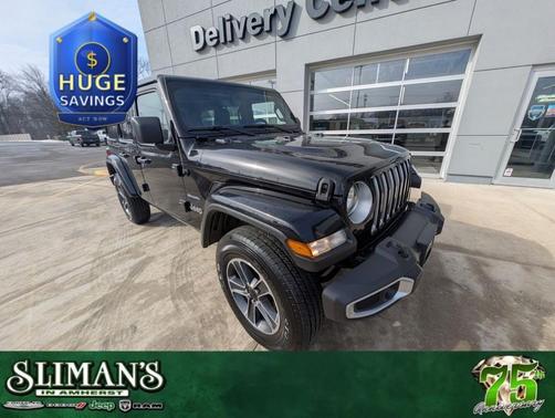 Black Clearcoat 2023 Jeep Wrangler Sahara