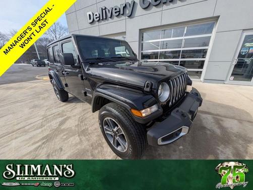 Black Clearcoat 2023 Jeep Wrangler Sahara