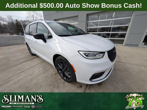 2026 Chrysler Pacifica Select