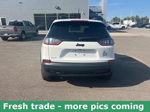 2022 Jeep Cherokee X