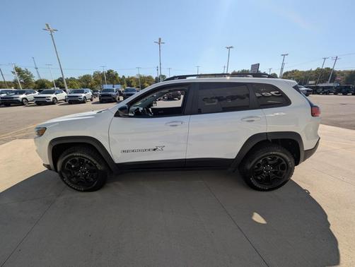 2022 Jeep Cherokee X