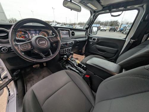 2022 Jeep Wrangler Unlimited Sport