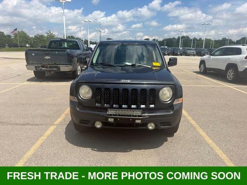 Maximum Steel Metallic 2014 Jeep Patriot Latitude