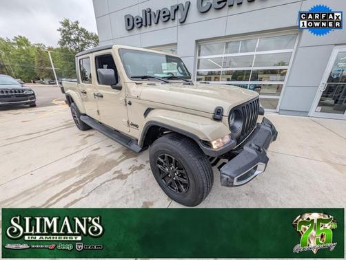2022 Jeep Gladiator Sport